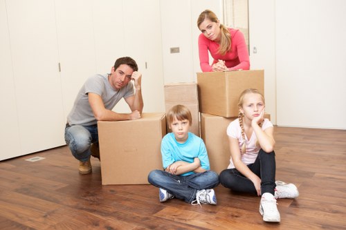 Different moving truck sizes available for London house moves